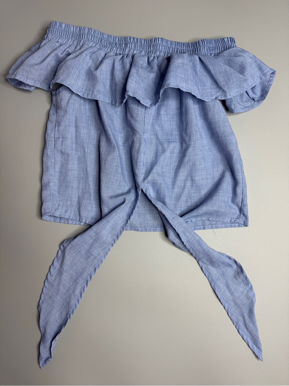 Women’s Light Blue Off-Shoulder Tie-Front Crop Top